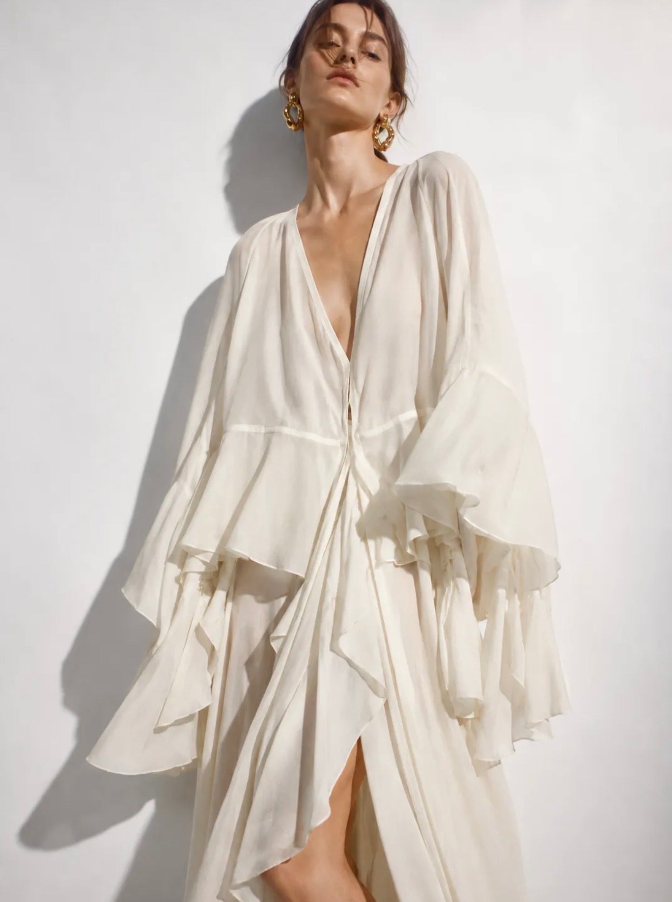 Vestido Fluido com Folhos- Mochy