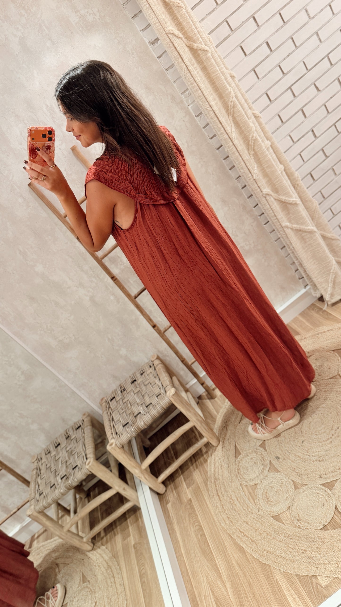 Vestido Comprido Fluido c/gola elegante