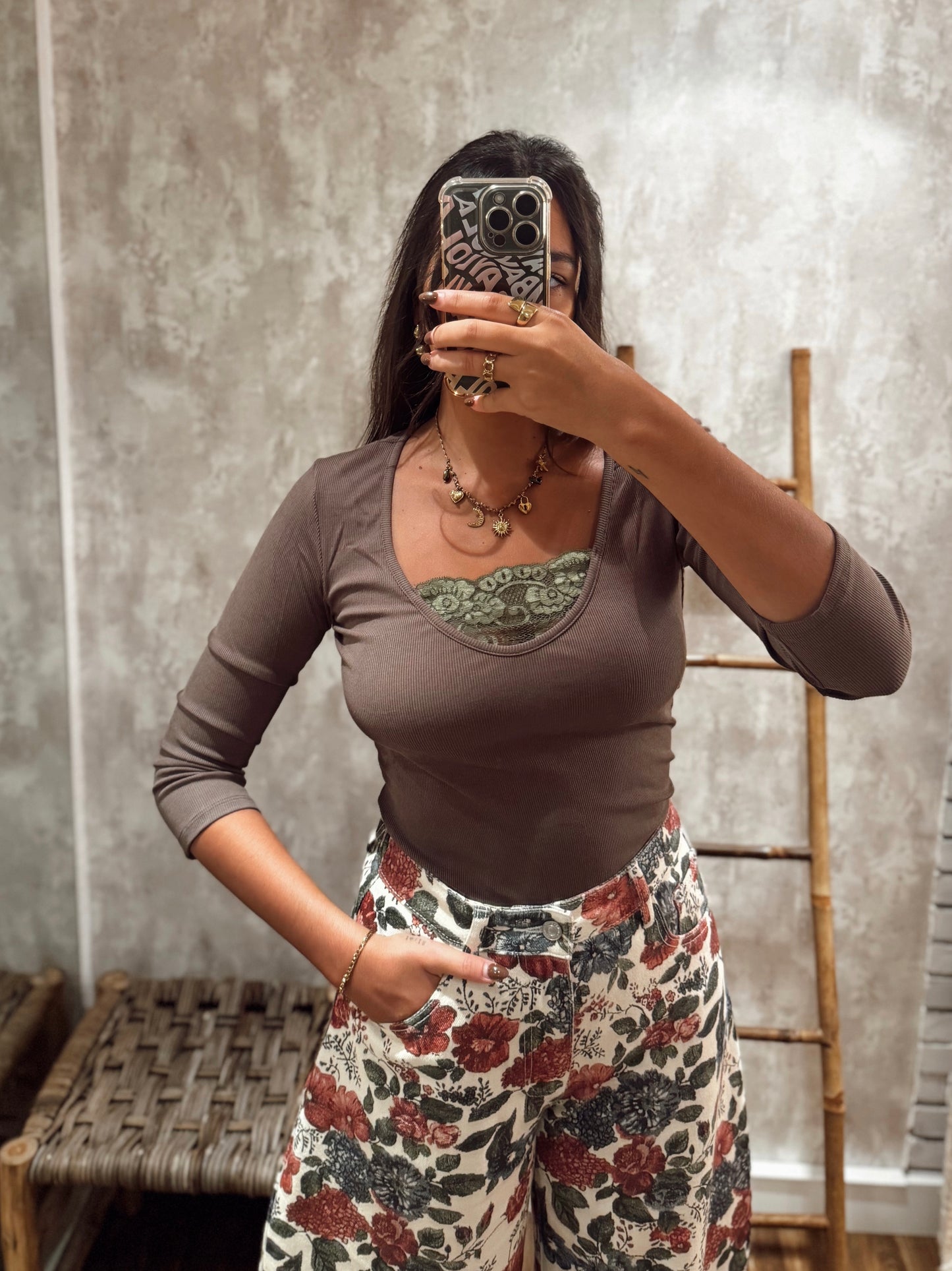 Camisola de meia manga em malha canelada