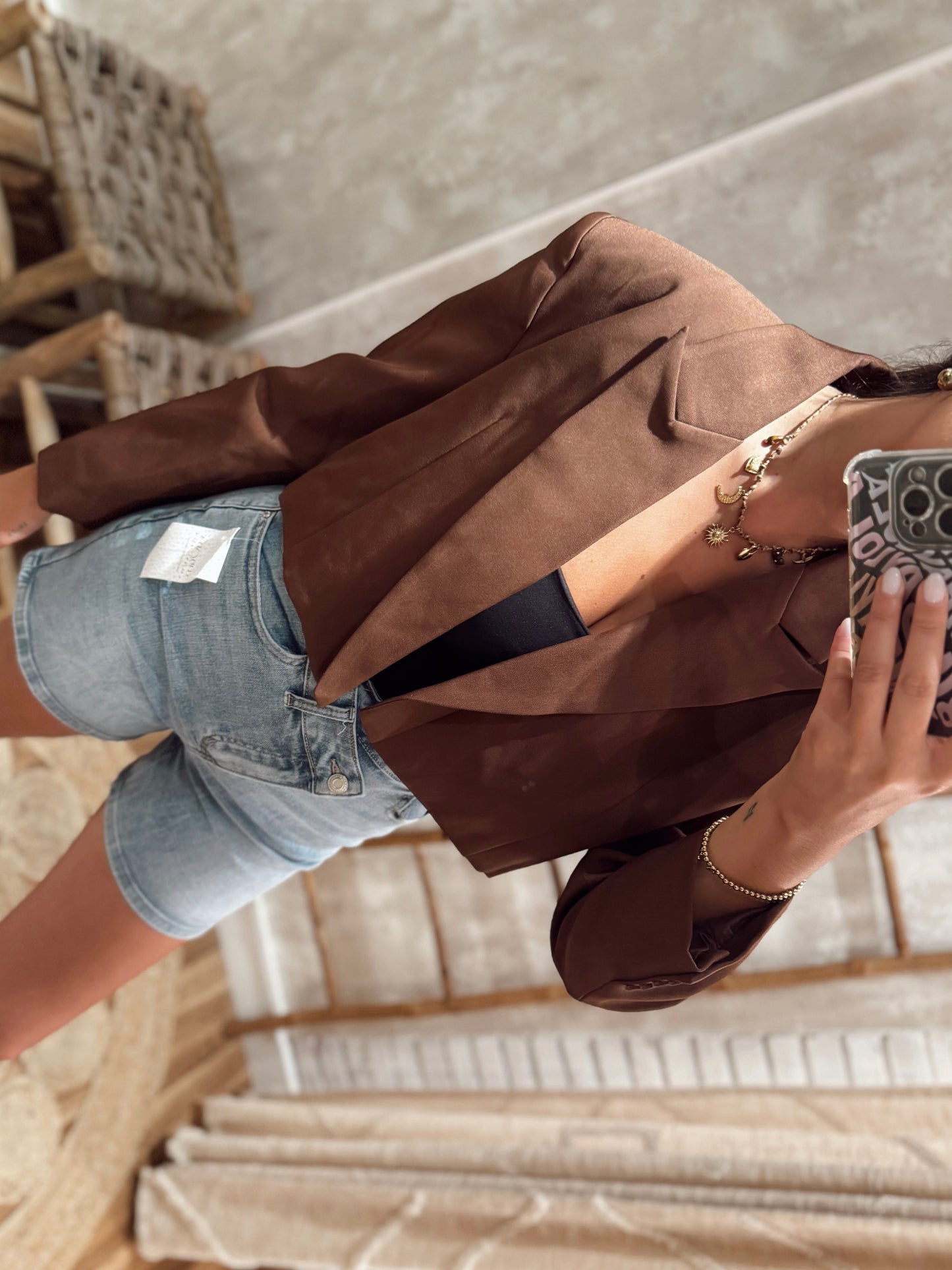 Blazer Curto Mochy – Castanho