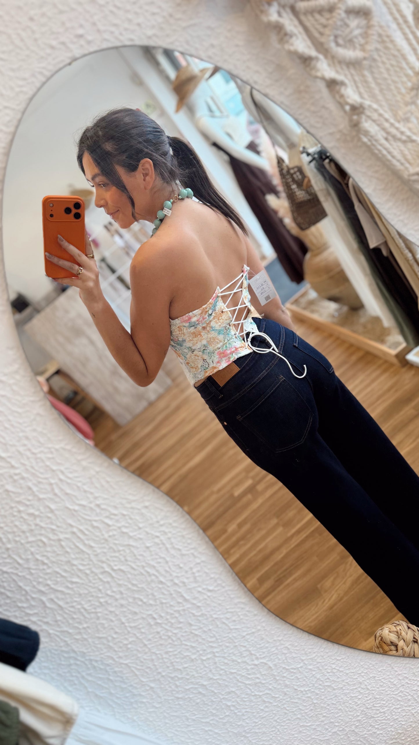 Corpete Floral com Atilhos