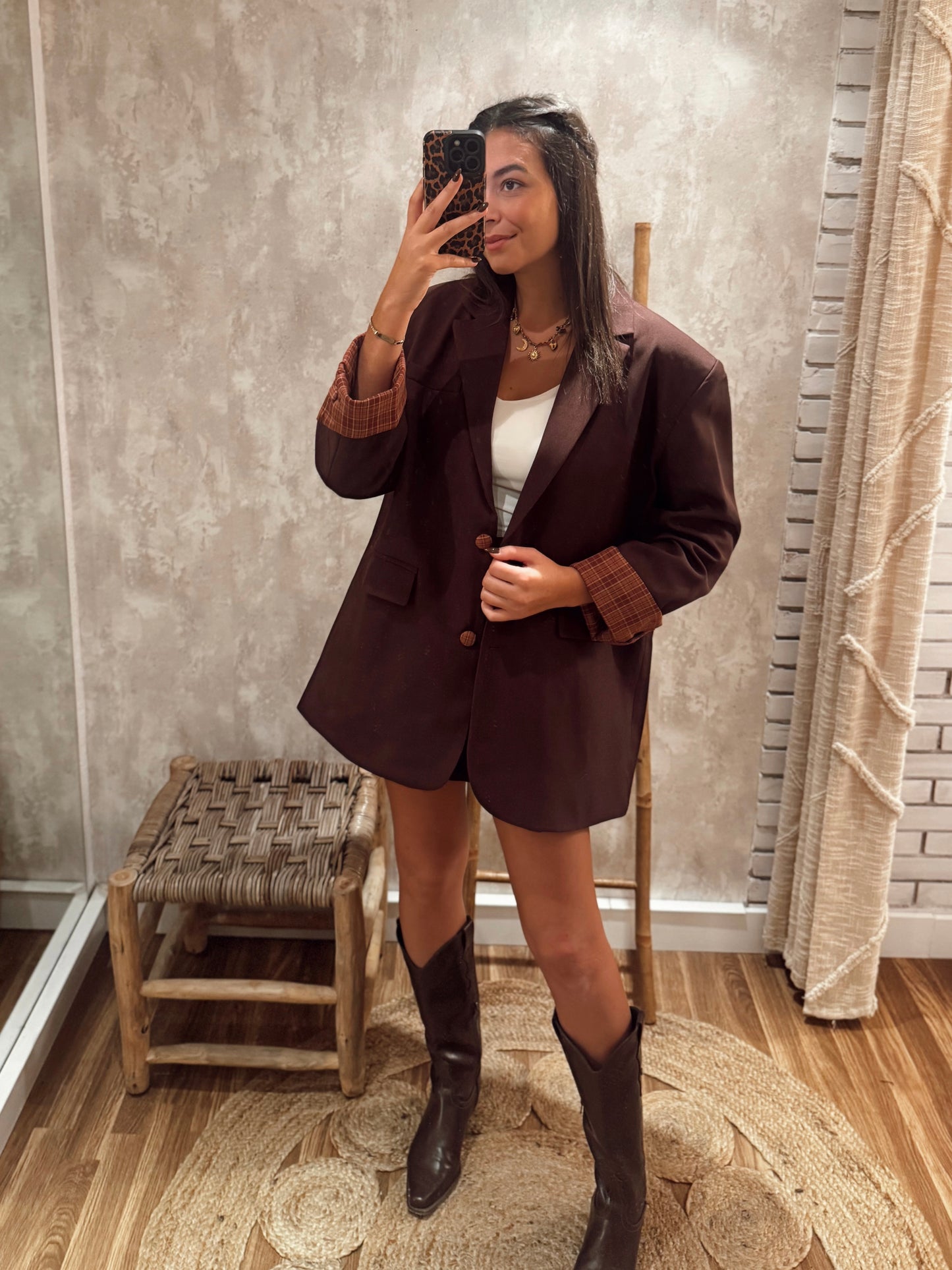 Conjunto Balzer e saia castanho - Mochy
