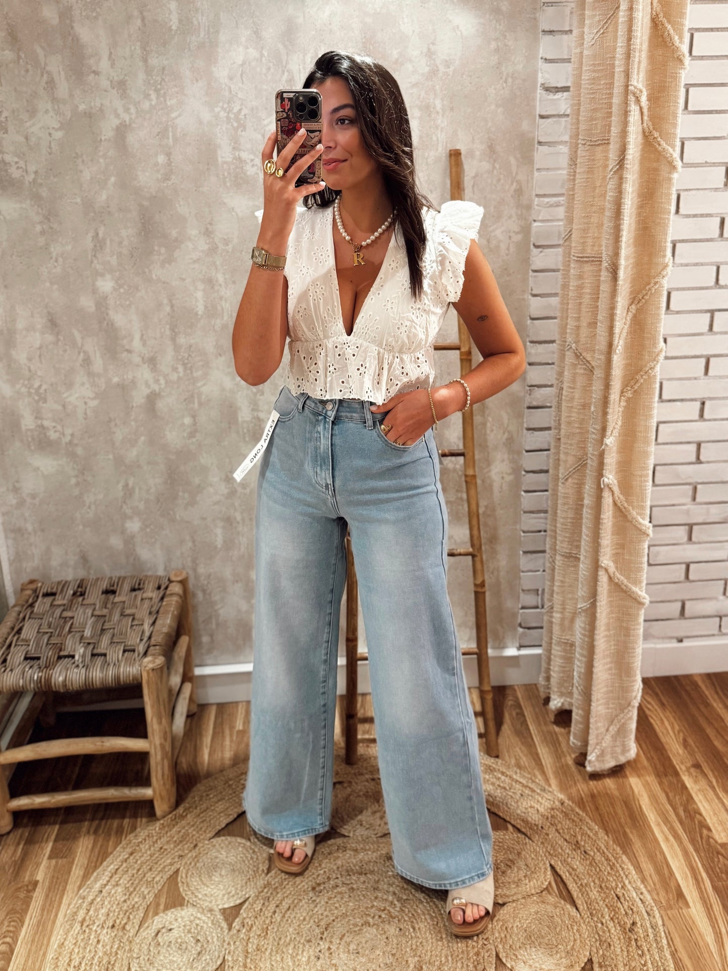 Calças de ganga modelo wide leg com efeito modelador “-5kg”
