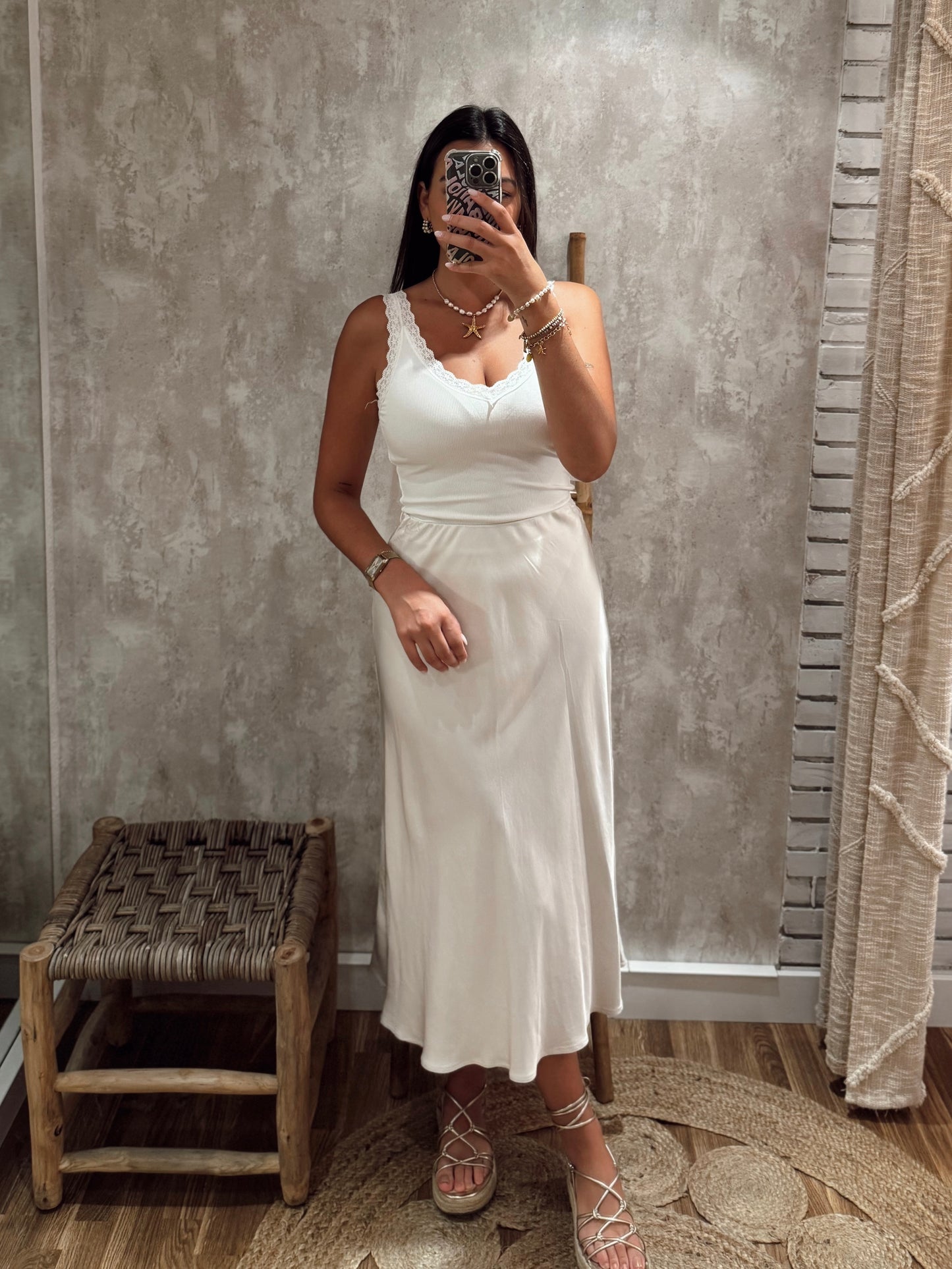 Saia Midi Acetinada