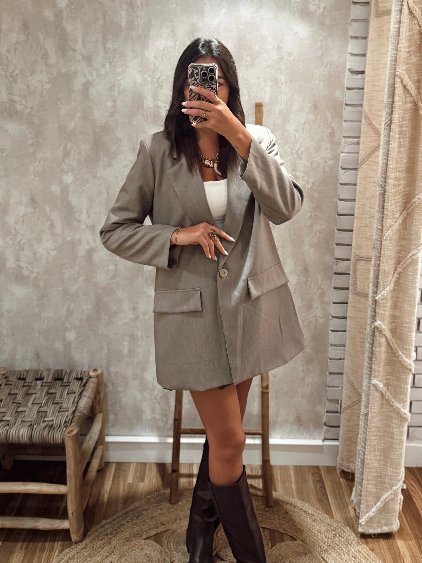 Blazer clássico em modelo oversized