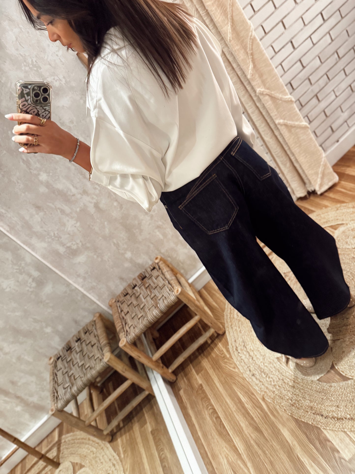Jeans modelo ballon em ganga escura - Mochy