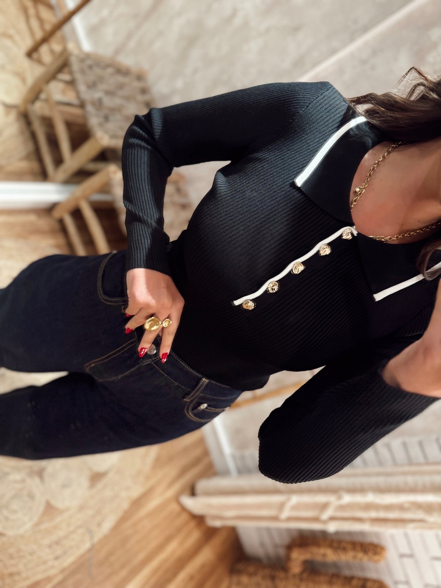 Body em malha canelada c/decote em polo