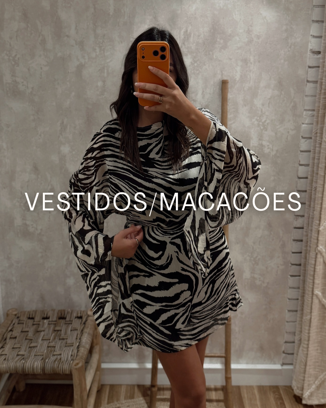 Vestidos/Macacões