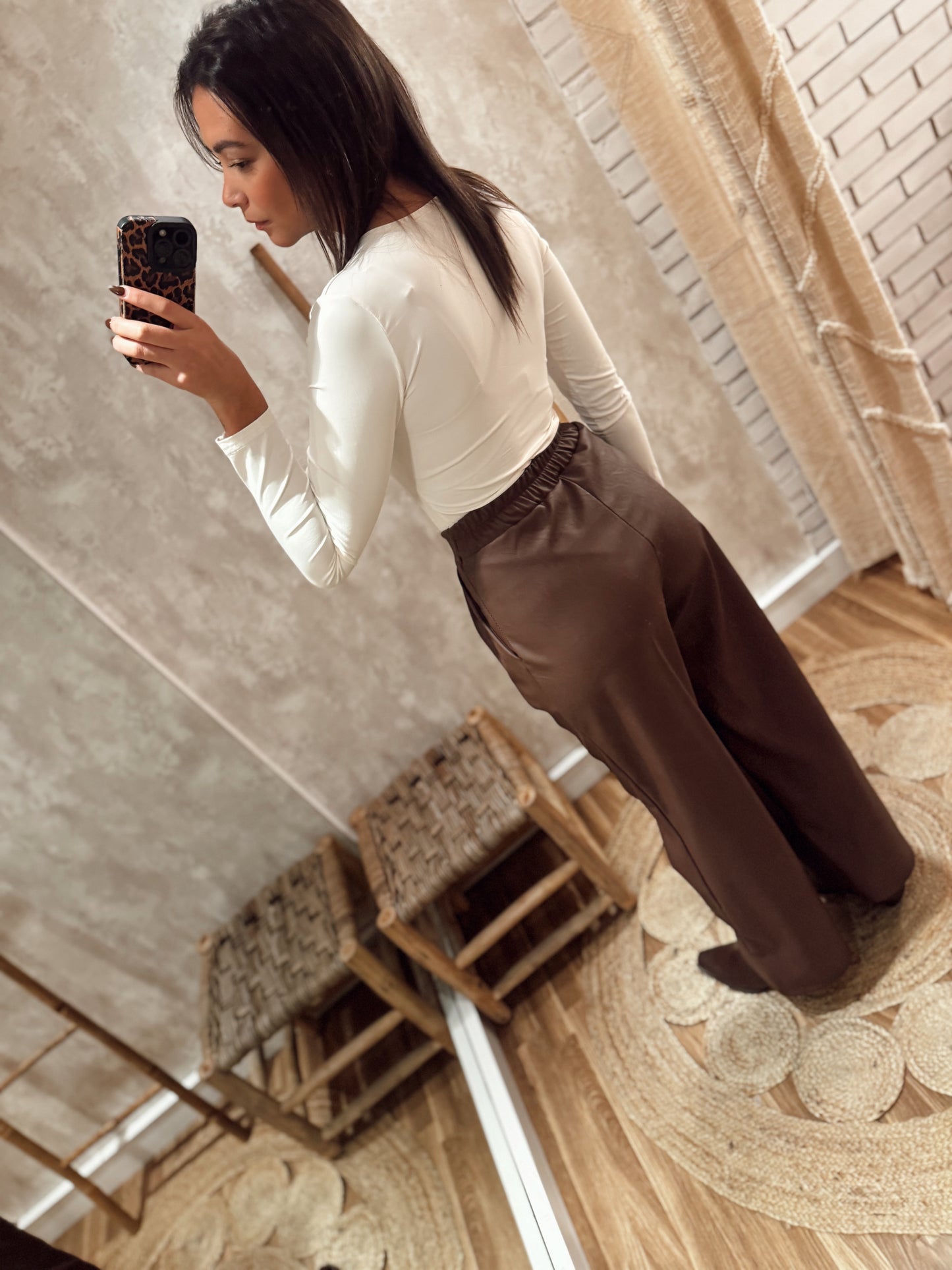 Calças de corte reto em Napa