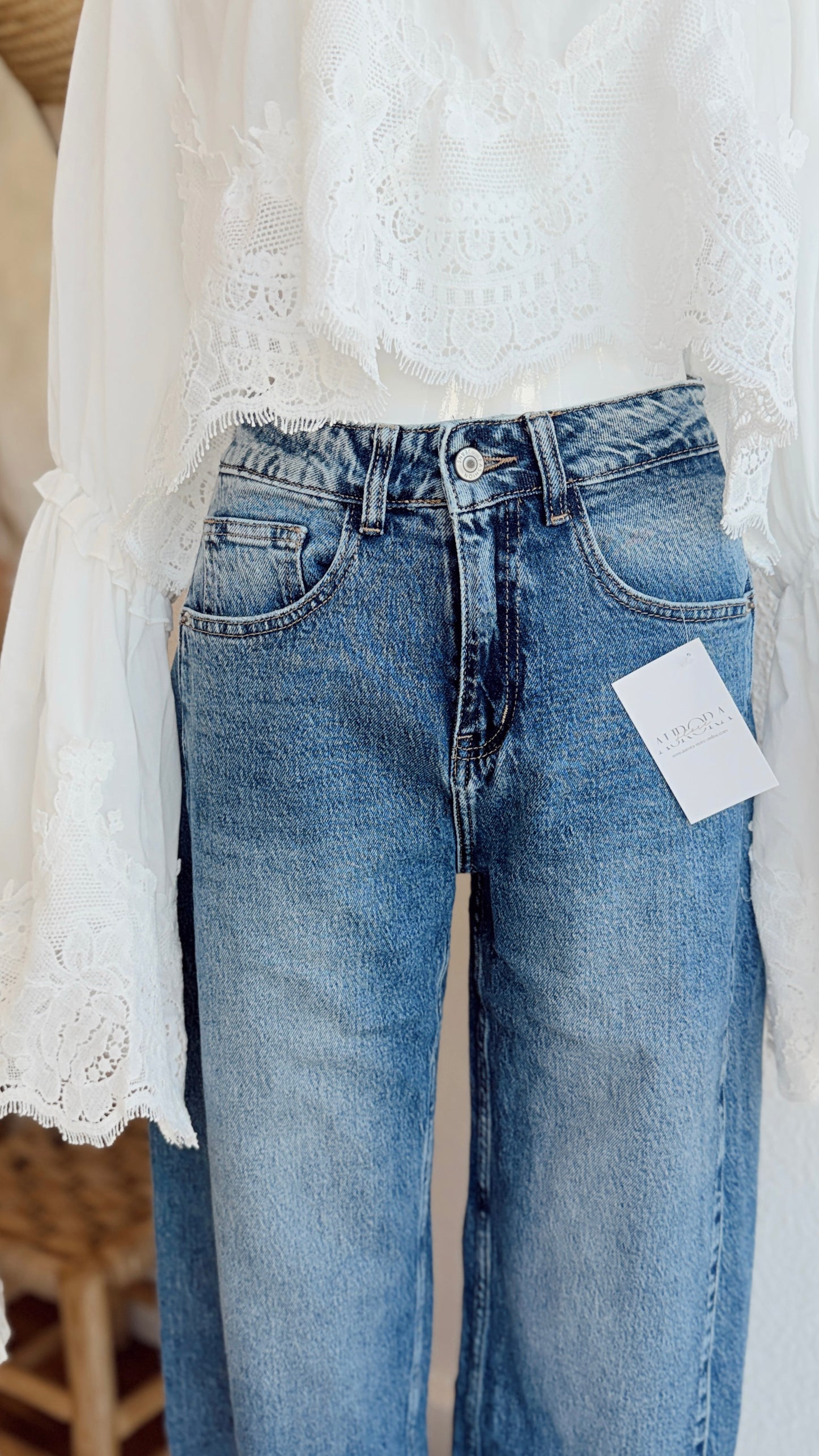 Jeans de Cintura Subida com Corte Balloon Suave
