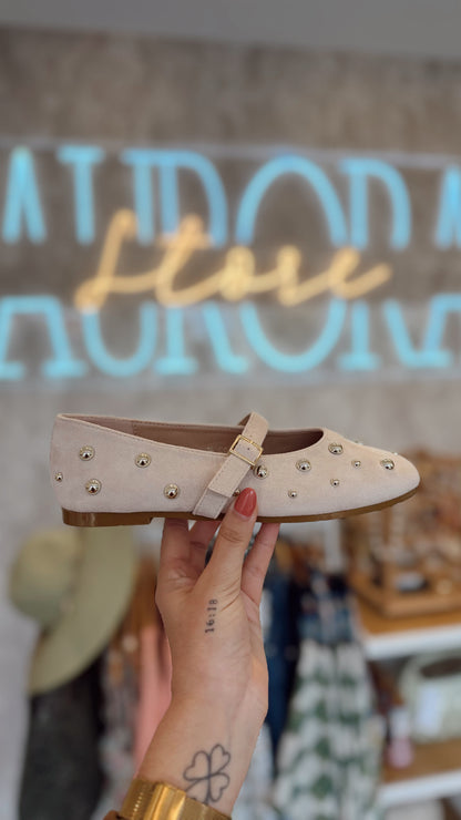 Sabinas Bege com Tachas Douradas