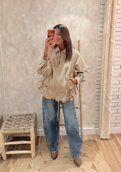 Casaco Gabardine com Folhos