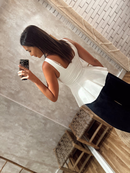 Top peplum