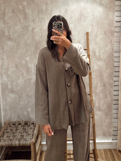 Conjunto de calça e casaco