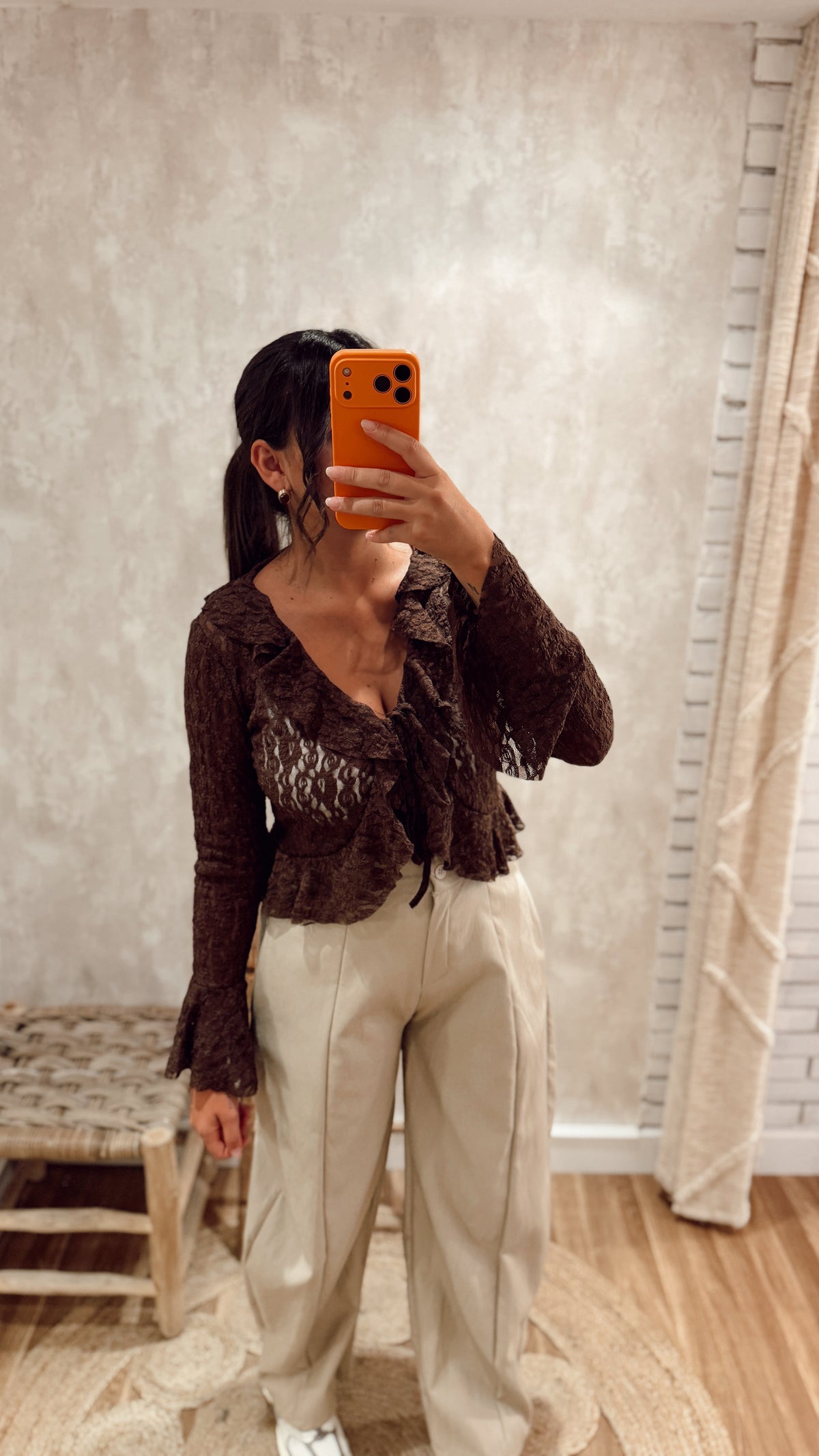 Blusa Casaco Texturada com Folhos