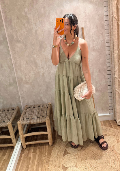 Vestido comprido em camadas caqui