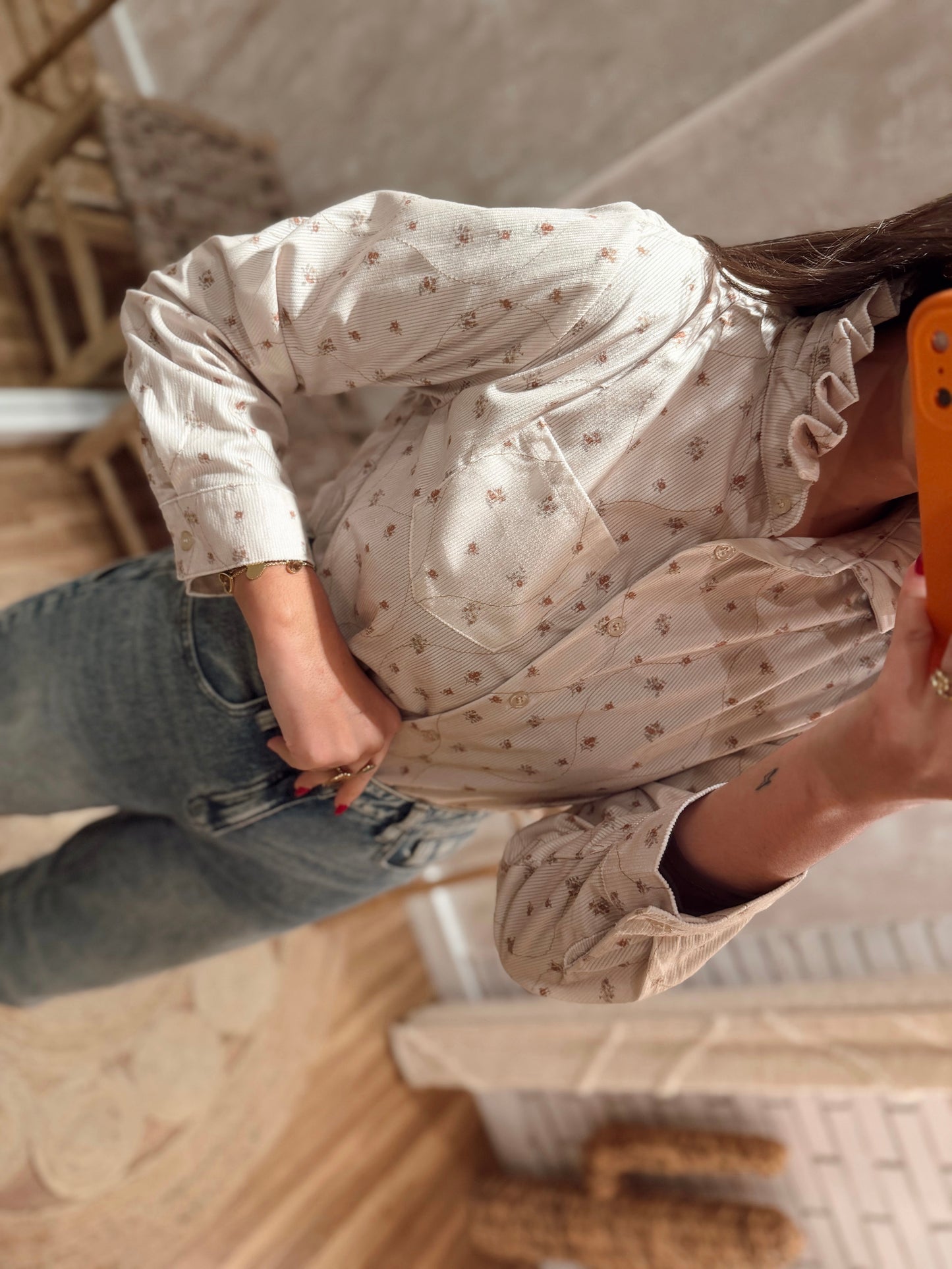 Camiseiro em bombazine c/flor