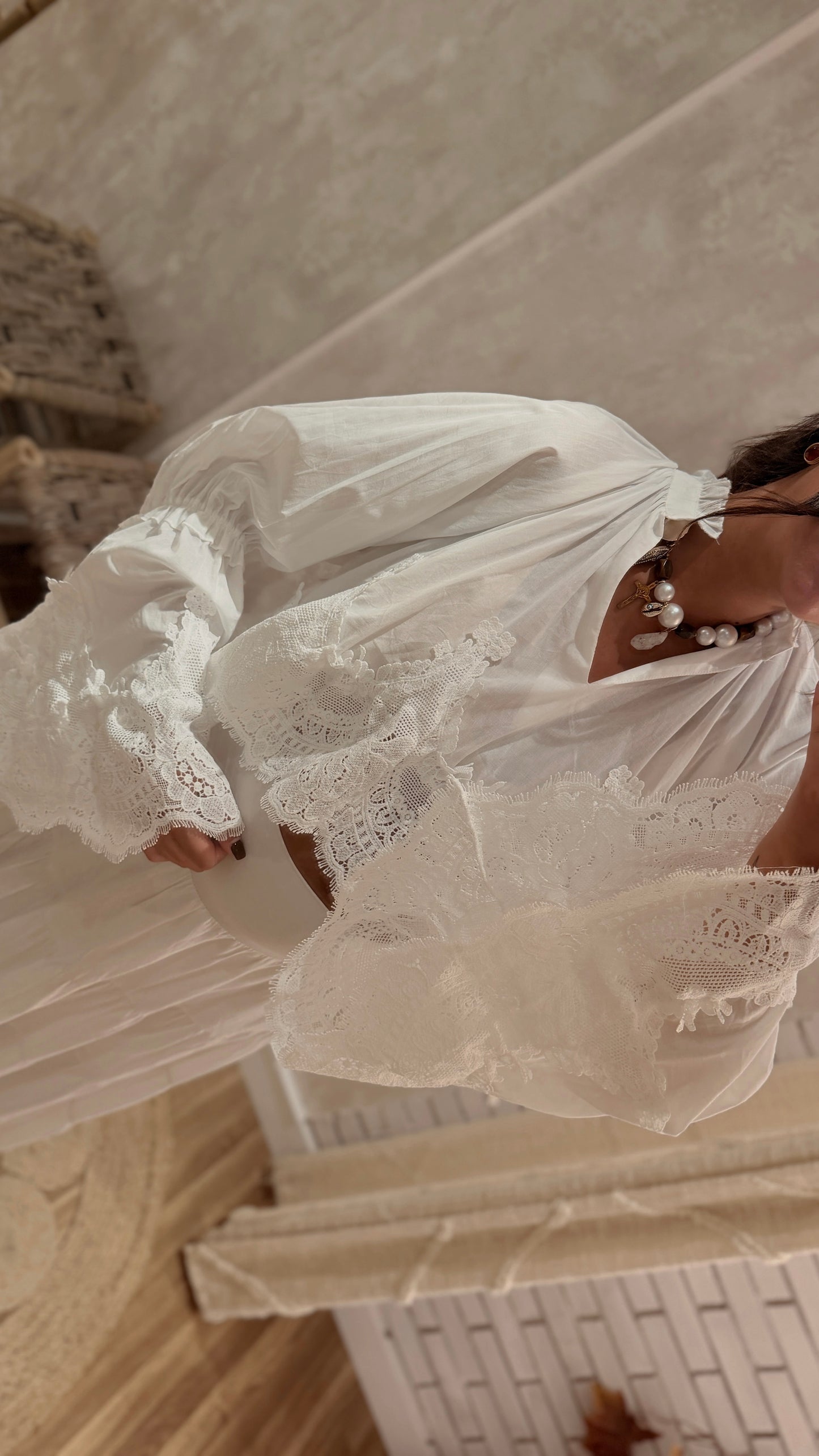 Blusa Rendada Boho- Mochy