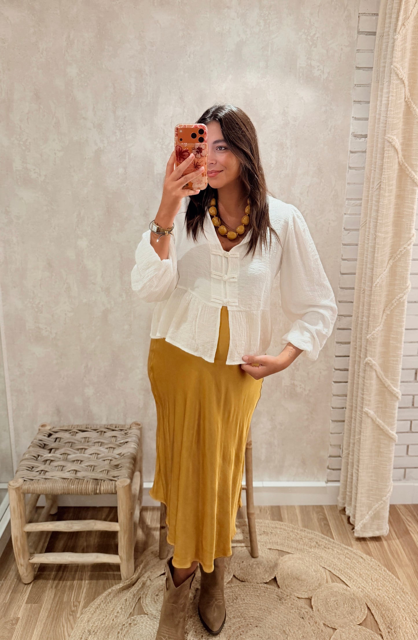 Blusa Fluida com Botões