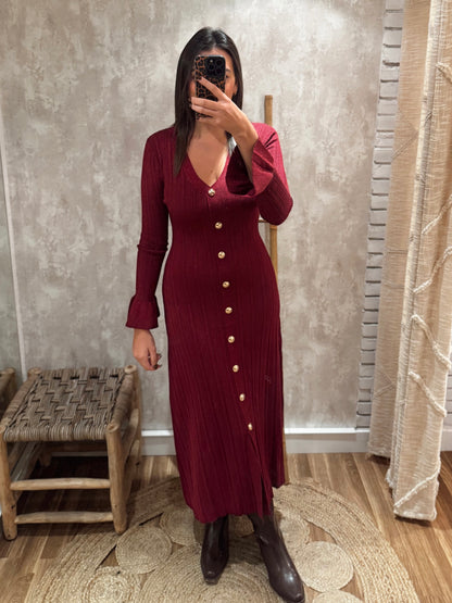 Vestido midi em malha canelada com delicados fios de brilho incorporados