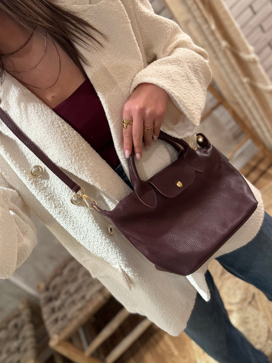 Bolso de piel burdeos