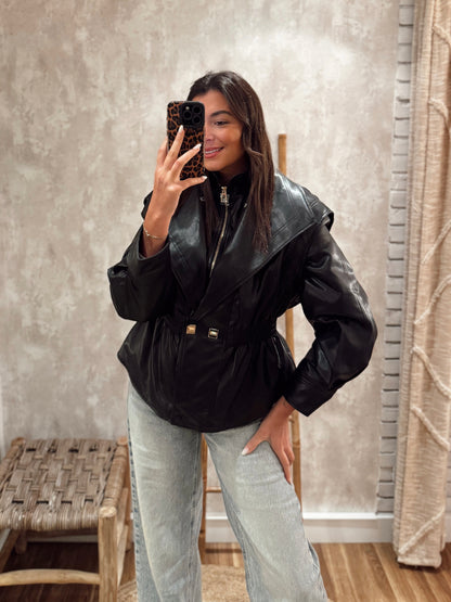 Casaco em napa c/pêlo removível