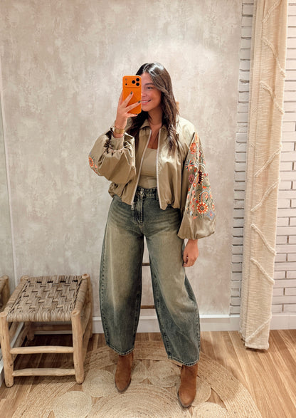 Bomber com Mangas Balão e estampa floral