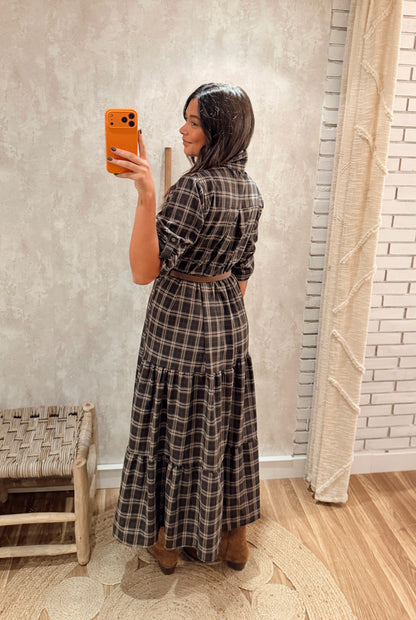 Vestido Camiseiro com Folhos
