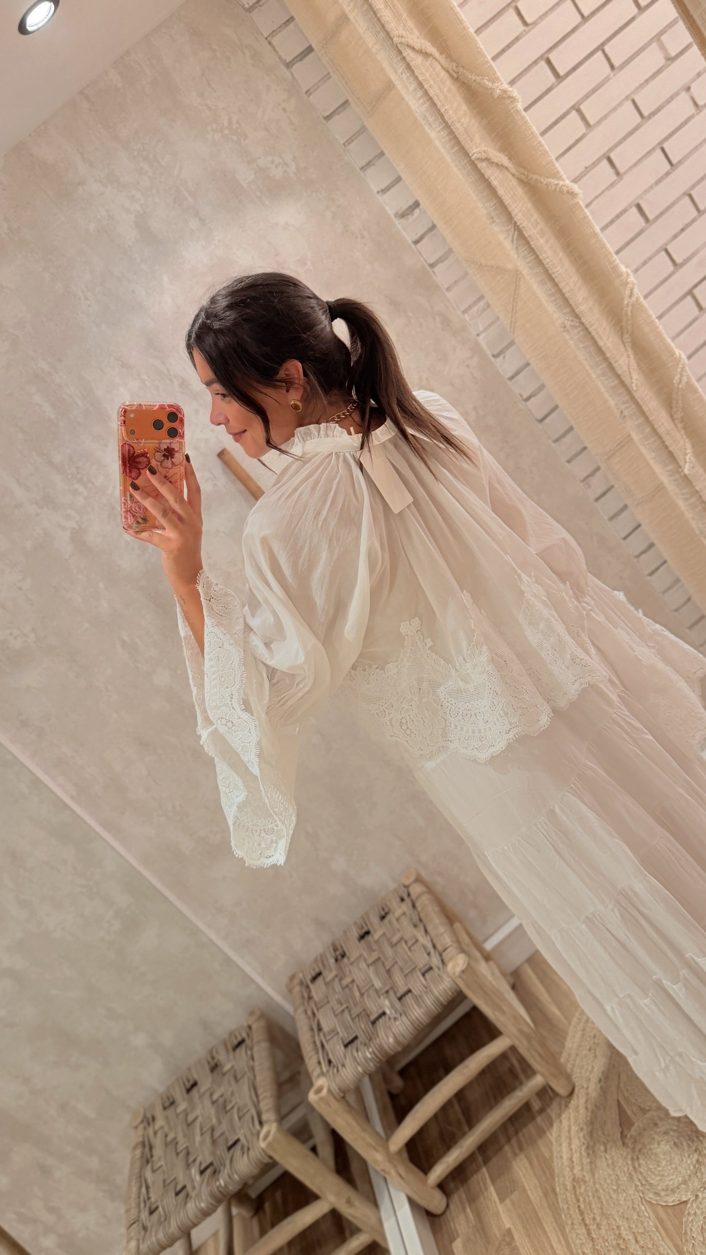 Blusa Rendada Boho- Mochy