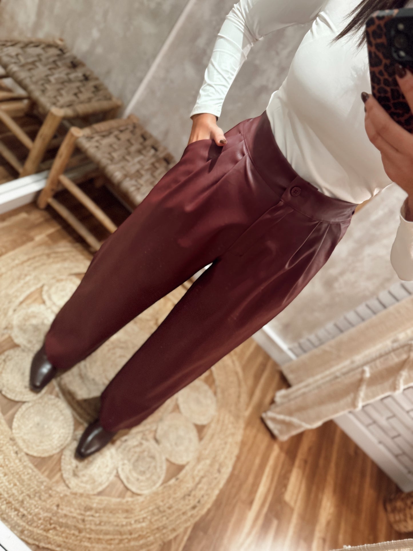 Calças de corte reto em Napa