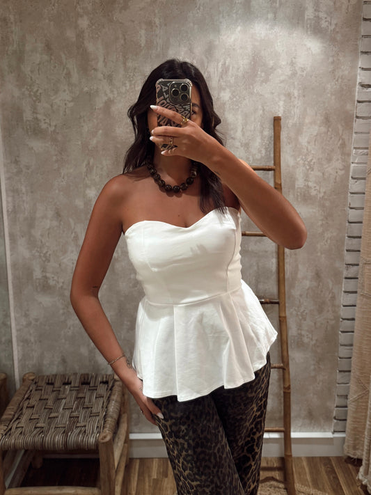 Top cai-cai c/efeito peplum na zona inferior
