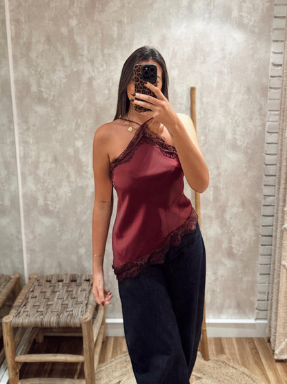 Top acetinado c/renda