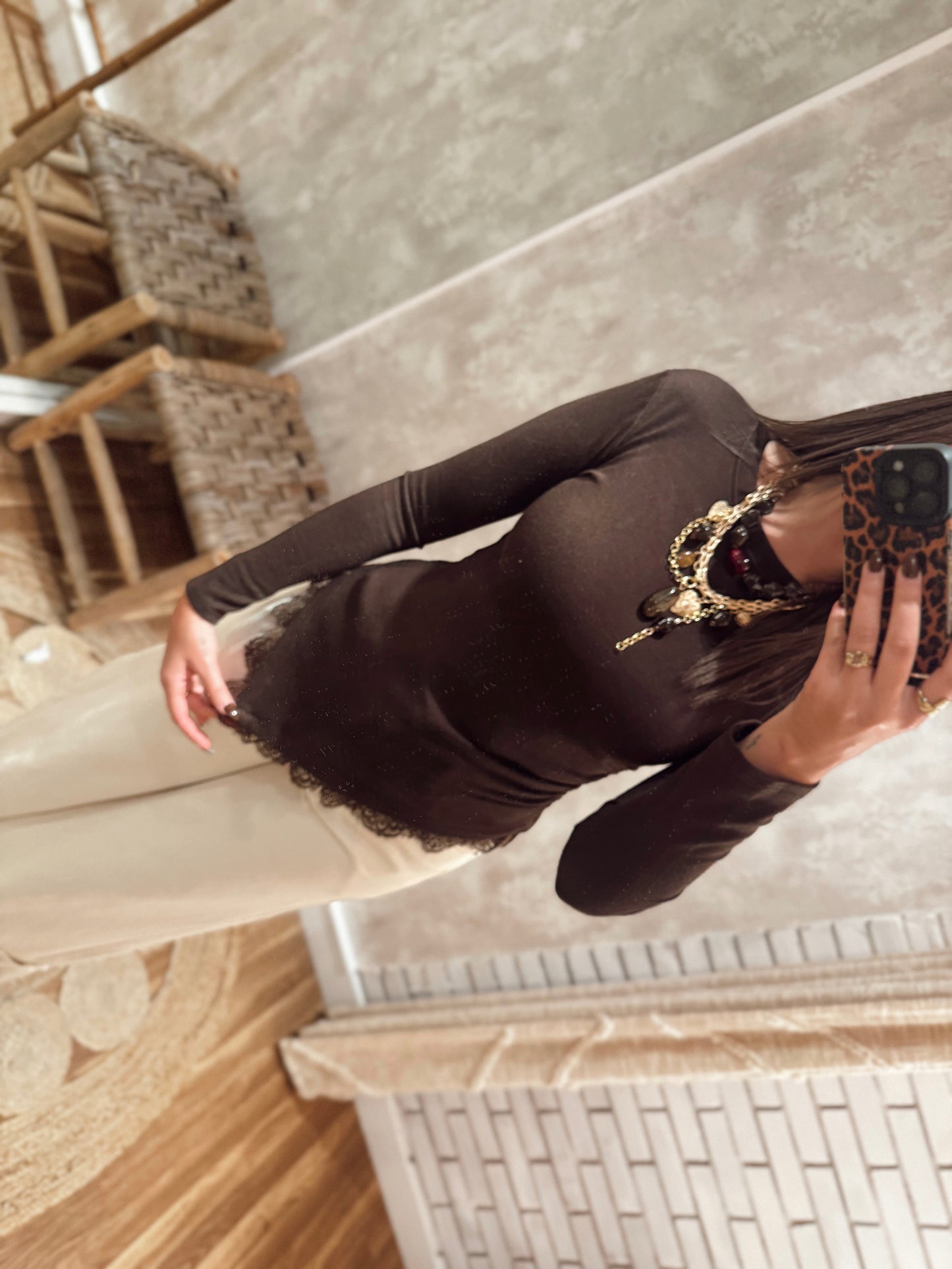 Camisola de malha assimétrica c/renda