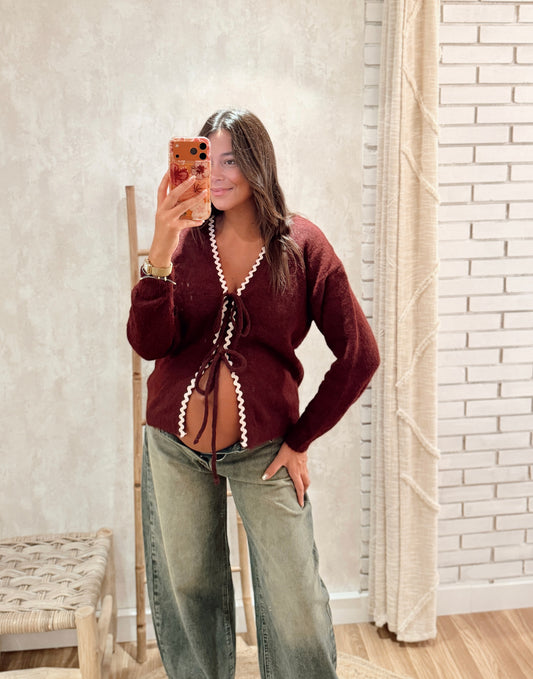 Cardigan de Malha com Coração em Renda