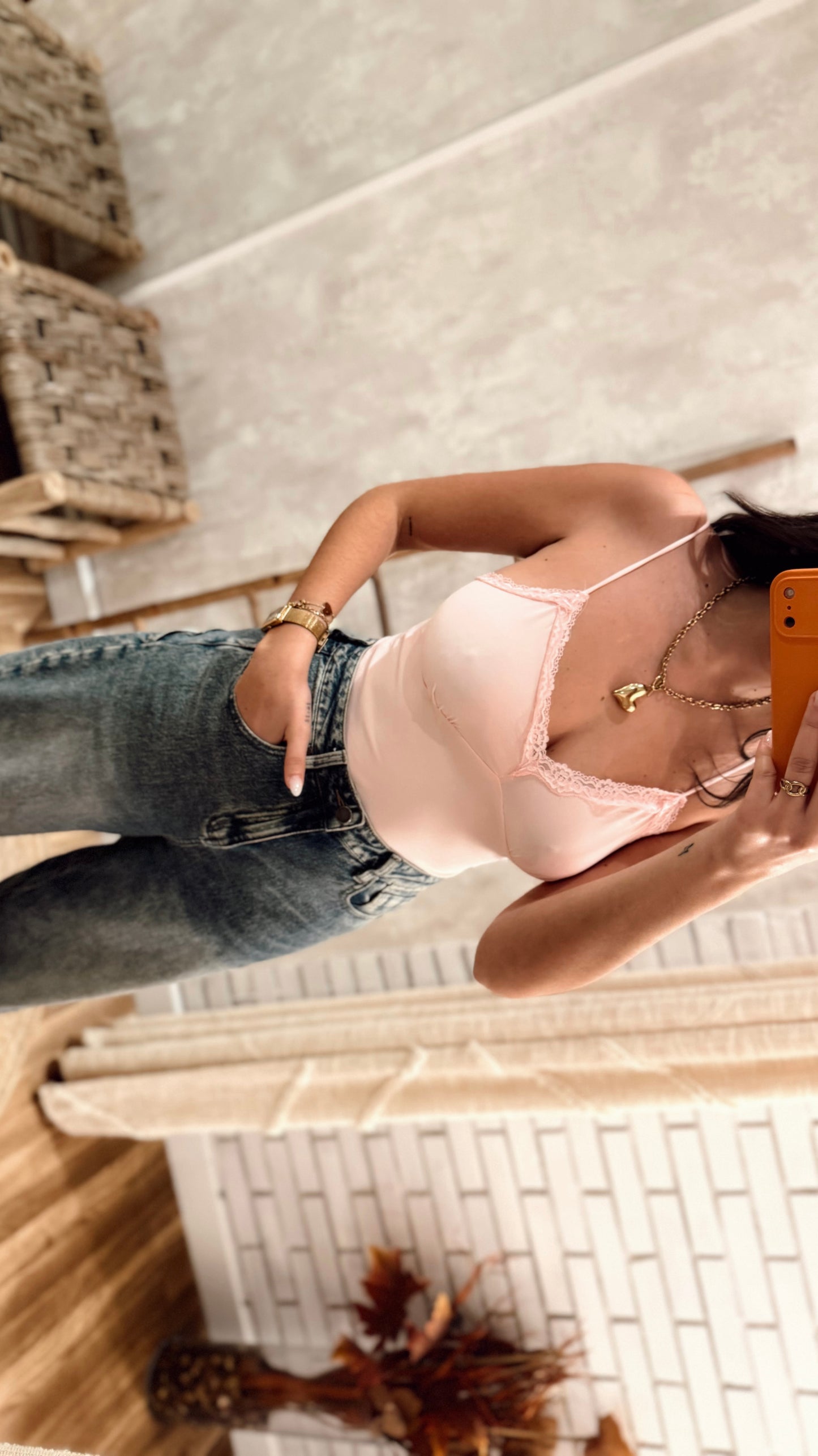 Body em licra com renda