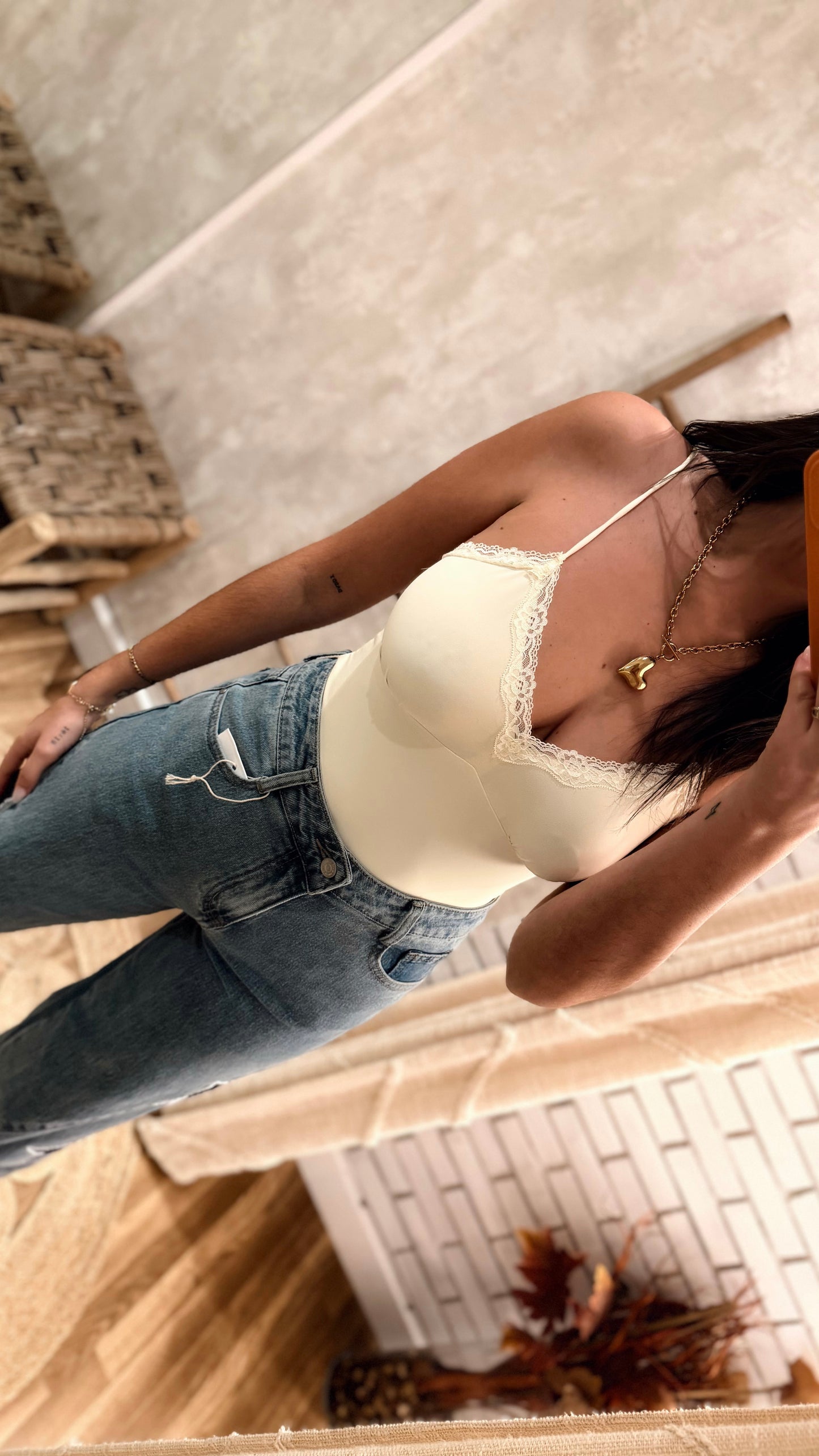 Body em licra com renda