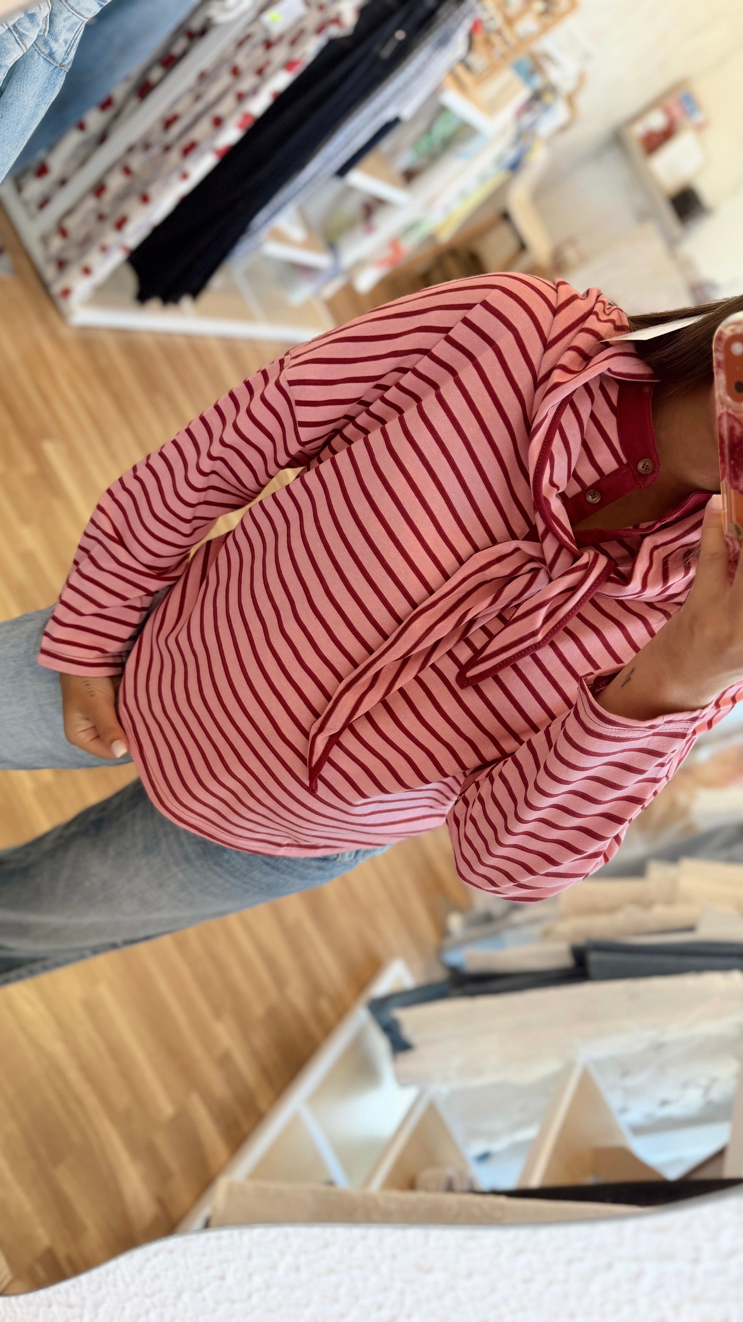 Camisola Listrada com Lenço Removível