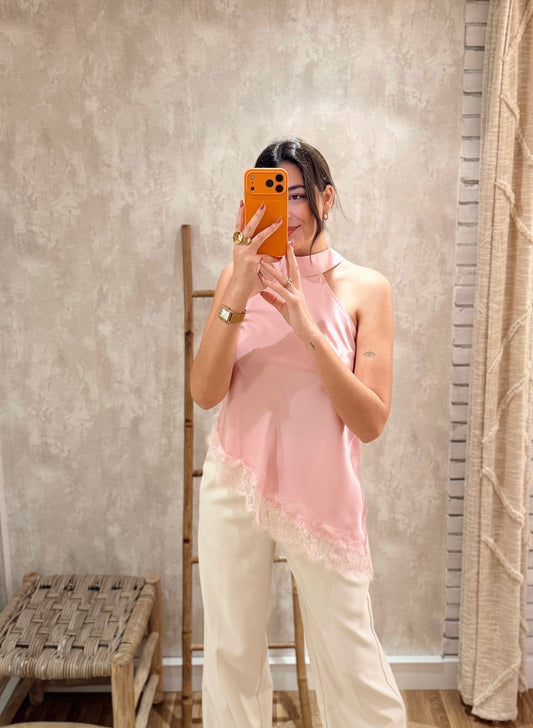 Top Acetinado Halter com Renda Assimétrica