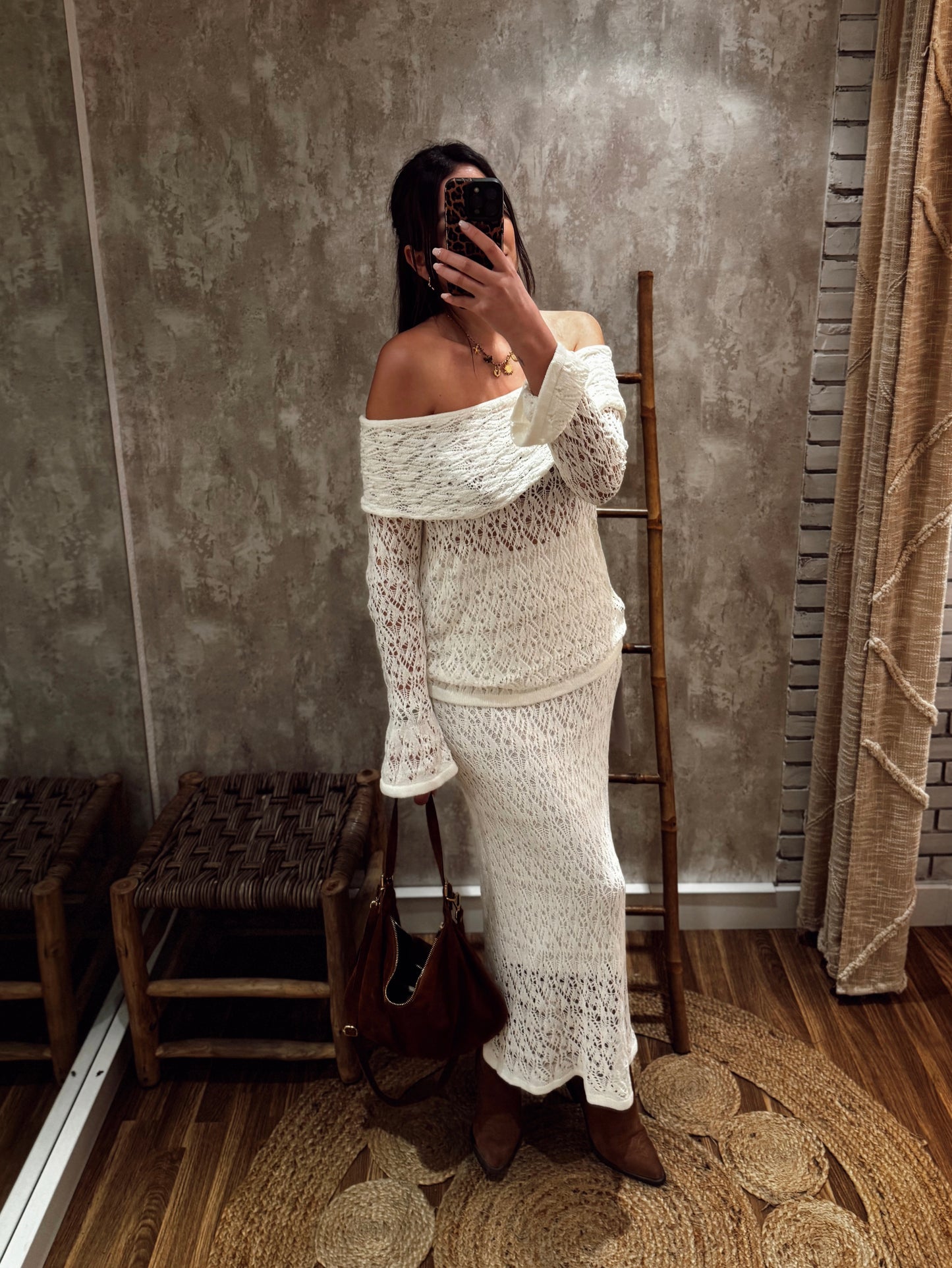 Conjunto boho chic - Blusa y falda bordadas