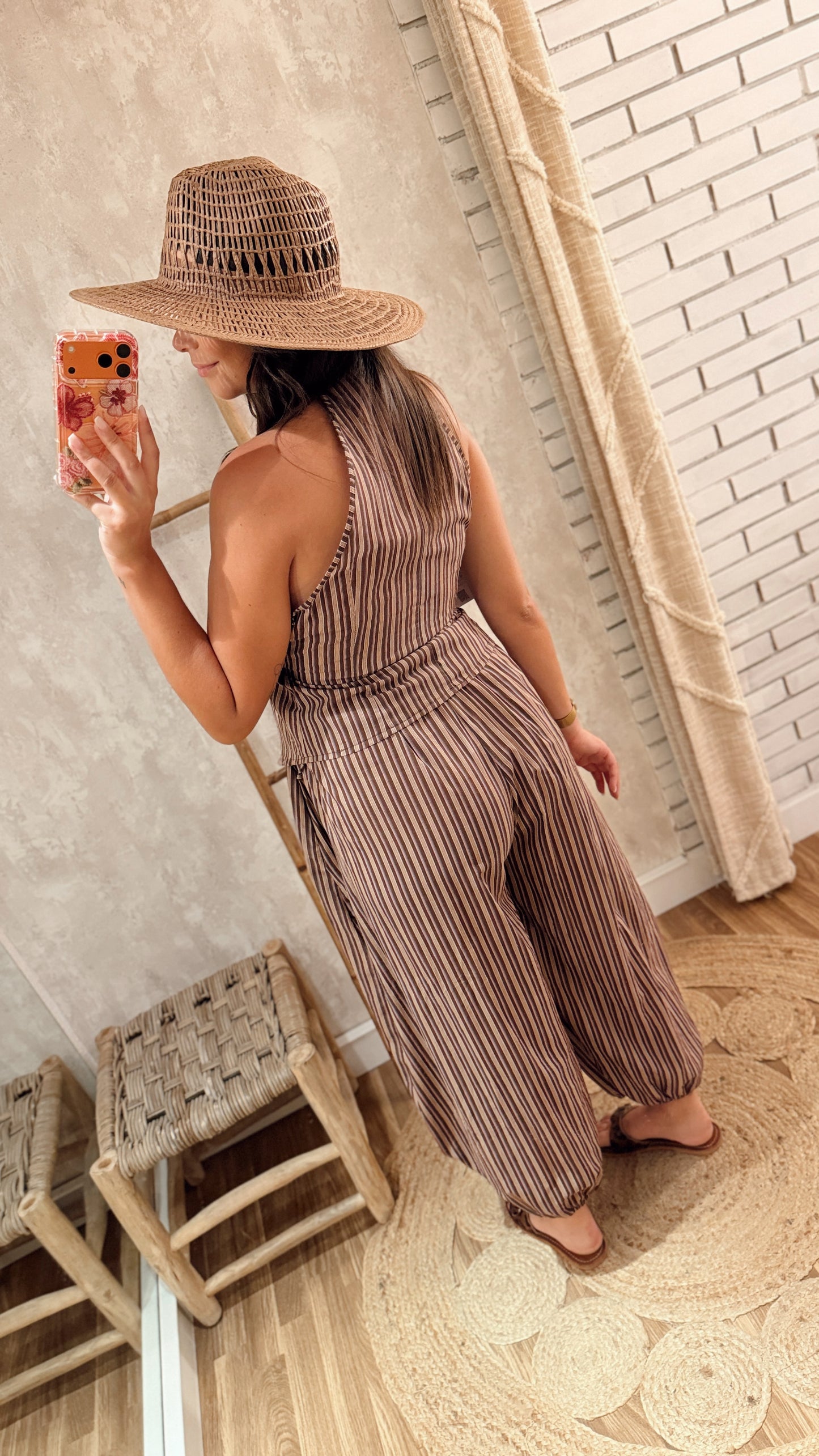 Conjunto Listado com Top de Atar e Calça Balão