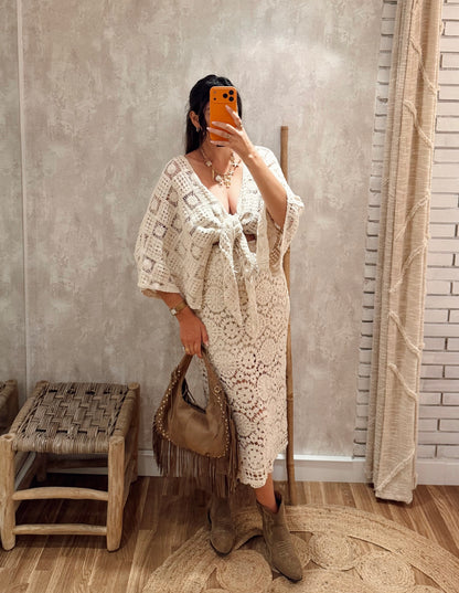 Blusa/Casaco em Crochê com Laço