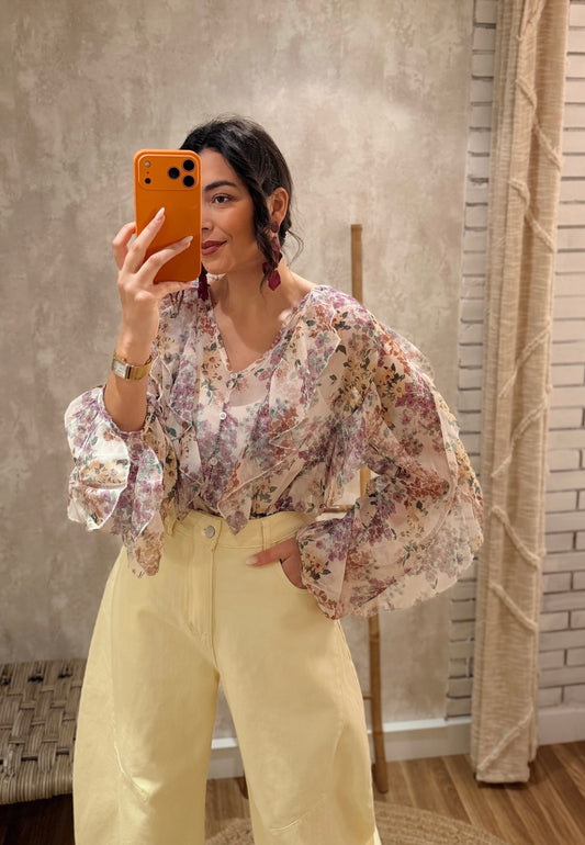 Blusa Floral Fluida com Folhos
