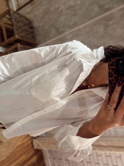 Camisa branca c/folho na gola