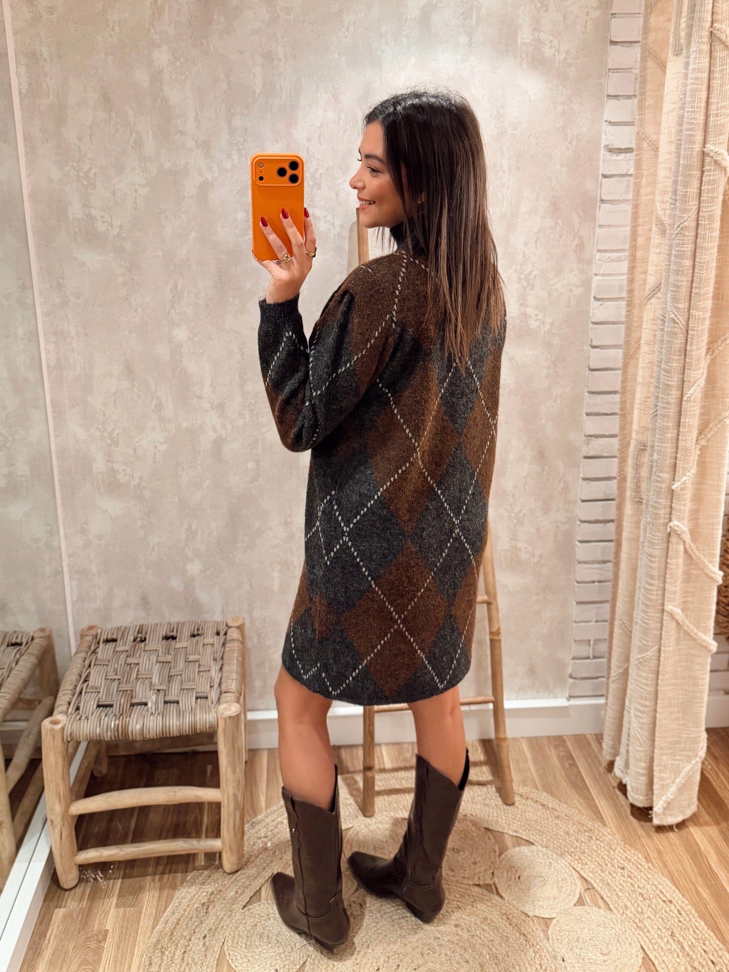 Vestido de malha c/losangos