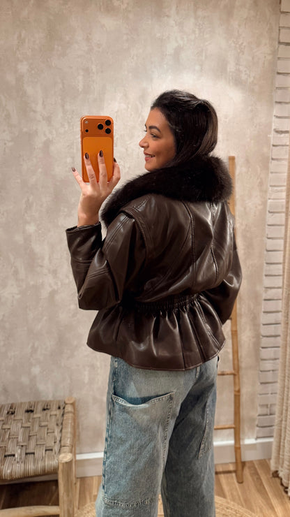 Blusão Mochy em ecopele c/pêlo removível