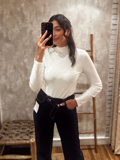 Camisola básica cardada com /pêlo interior e gola