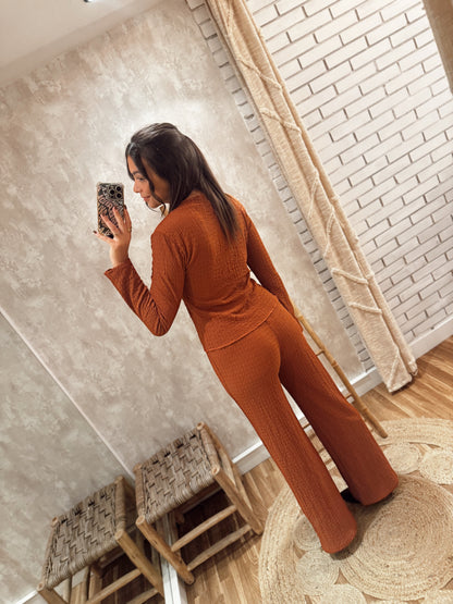Conjunto de calça e casaco -Telha