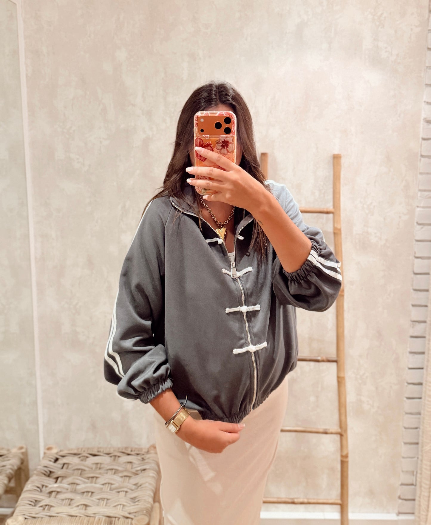 Bomber Efeito Camurça