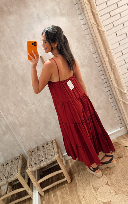 Vestido Fluido com Detalhe Dourado
