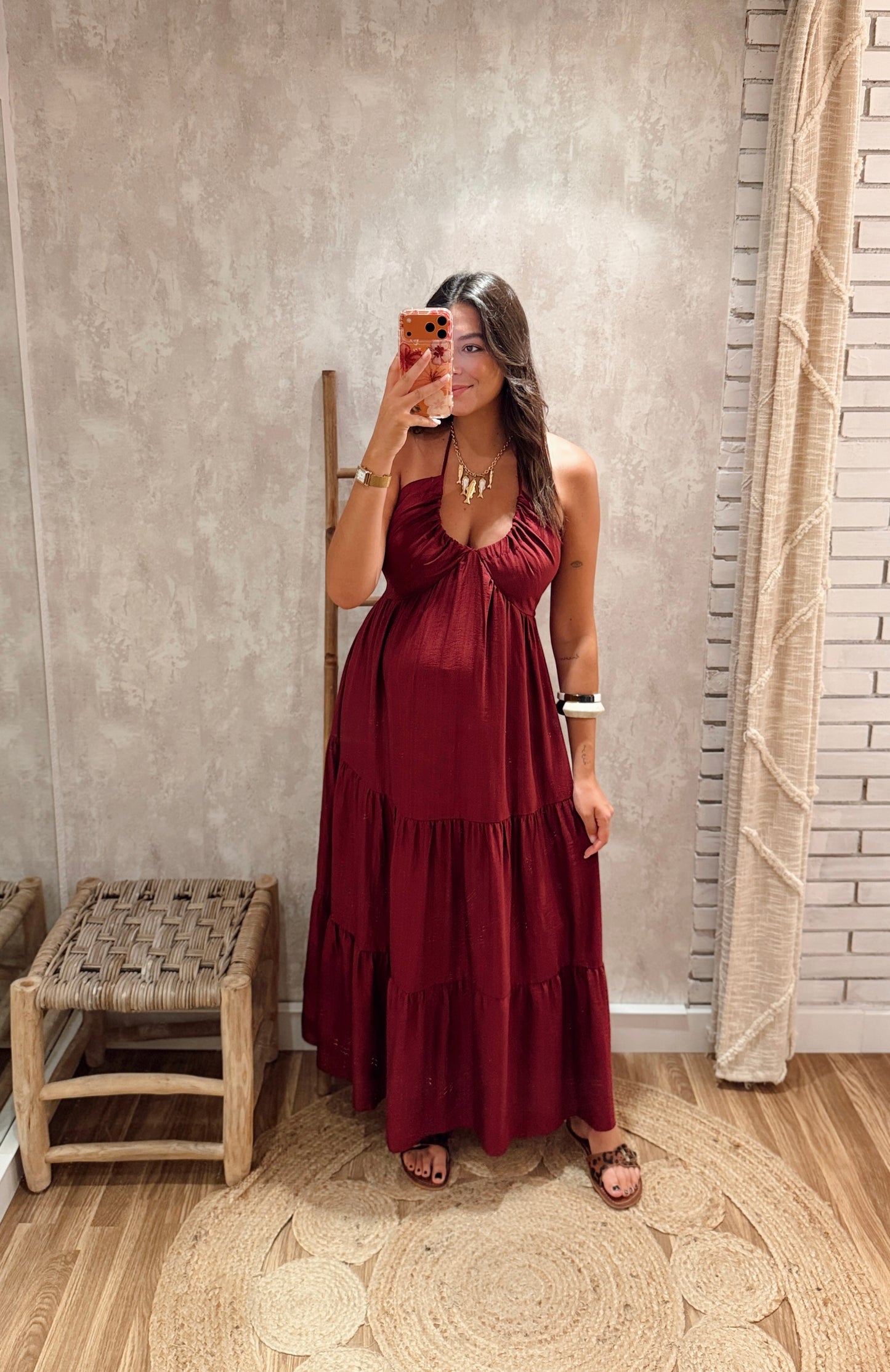 Vestido Comprido com Decote Franzido e Costas Elásticas